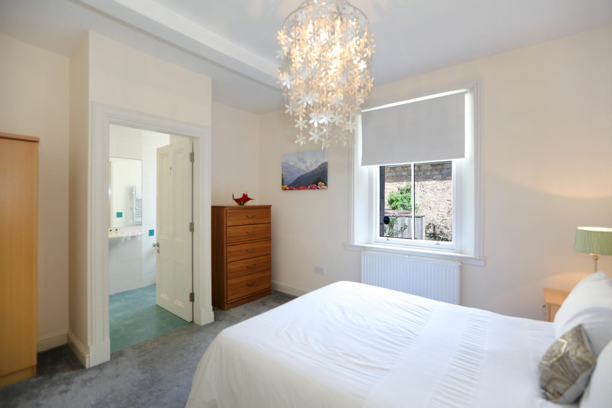 Royal Gardens Apartments 스털링 외부 사진