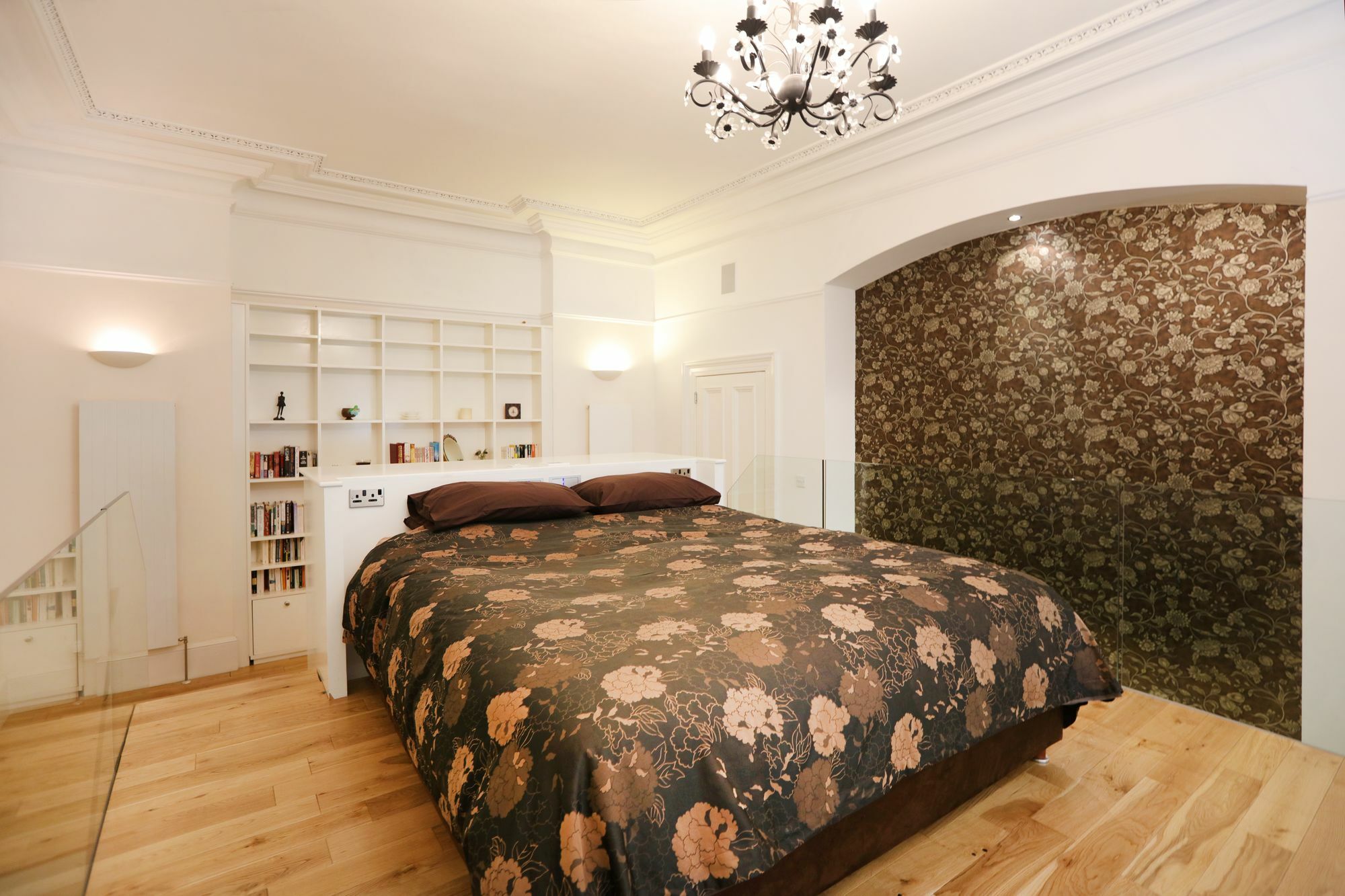 Royal Gardens Apartments 스털링 외부 사진